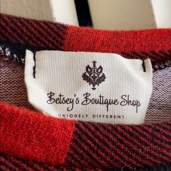 Plaid long sleeve shirt. - Picture 3 of 4